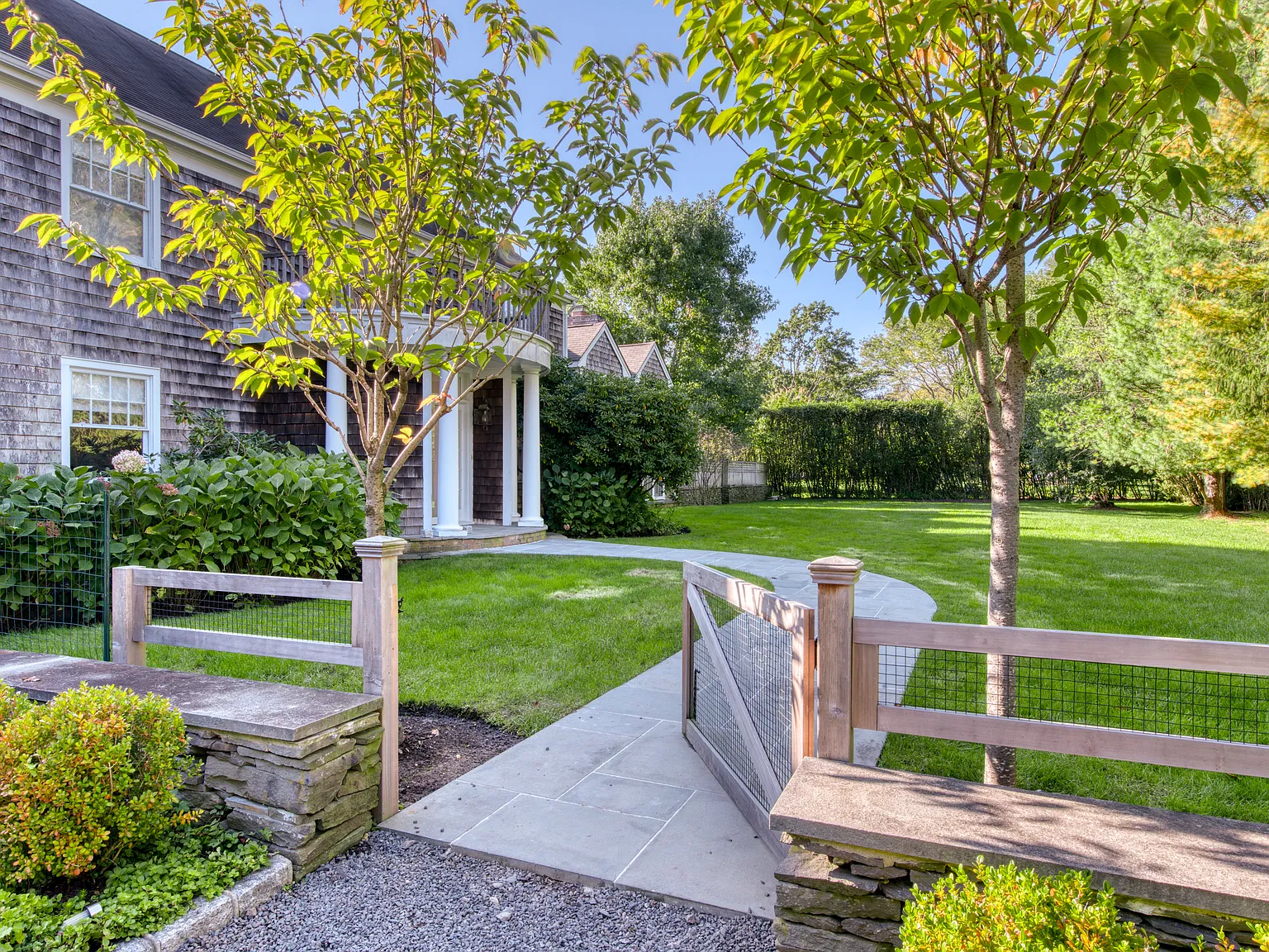 Summer in Bridgehampton on Butter Lane — Photo 3