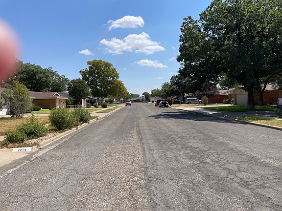 4th image of 2814 67th St