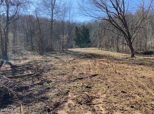 290 Hickory Springs Rd, Washburn, TN 37888