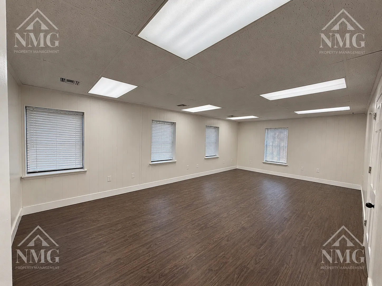 4807 N State St — Photo 4