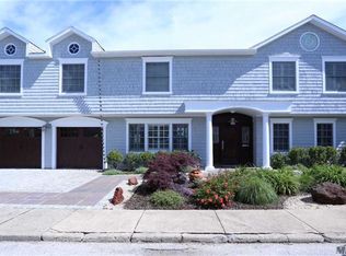 571 W Bay Dr, Long Beach, NY 11561