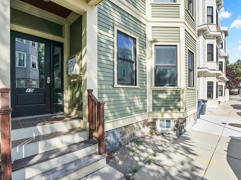 15 Howell St #1 — Photo 29