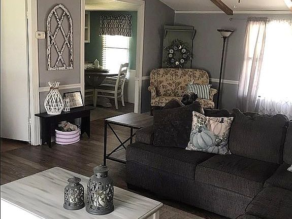 2nd image of 500 N Baxter St