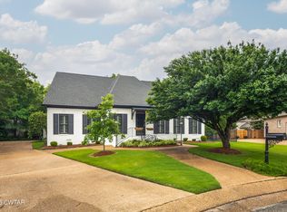 32 Torrey Pines Dr, Jackson, TN 38305