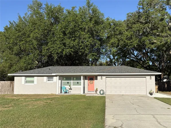 2416 Briarwood Ln, Eustis, FL 32726