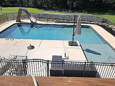 2nd image of 2988 Axton Ln
