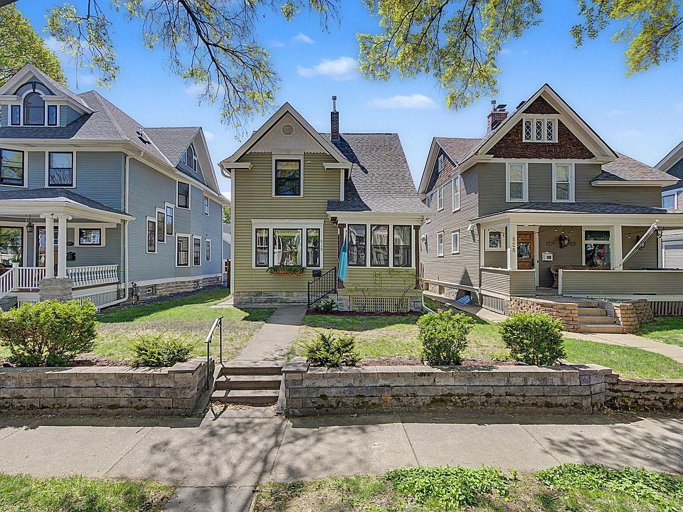 1st image of 826 Ashland Ave