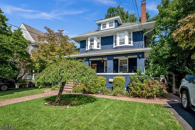 3 bed, 1.0 bath, $3,000 — Photo 3
