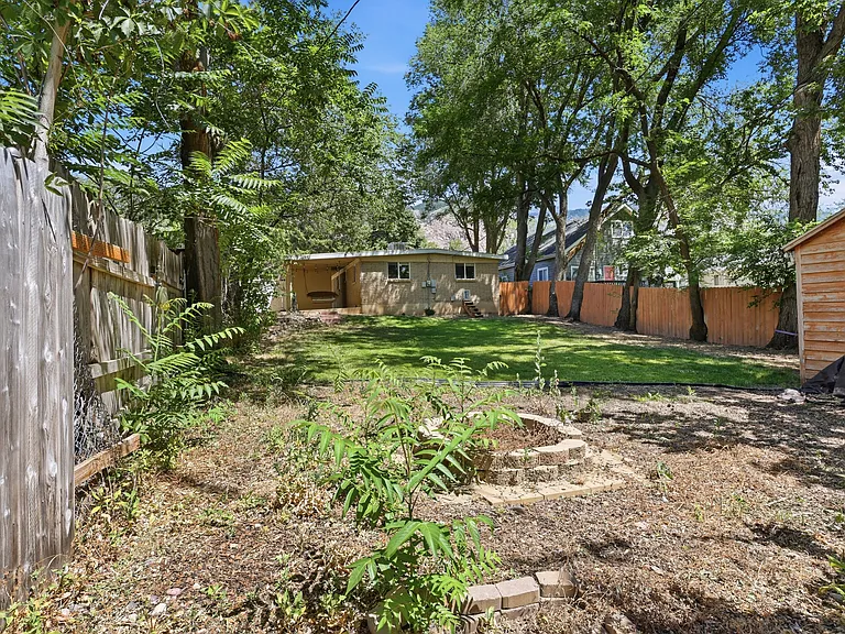 2125 Polk Ave — Photo 11