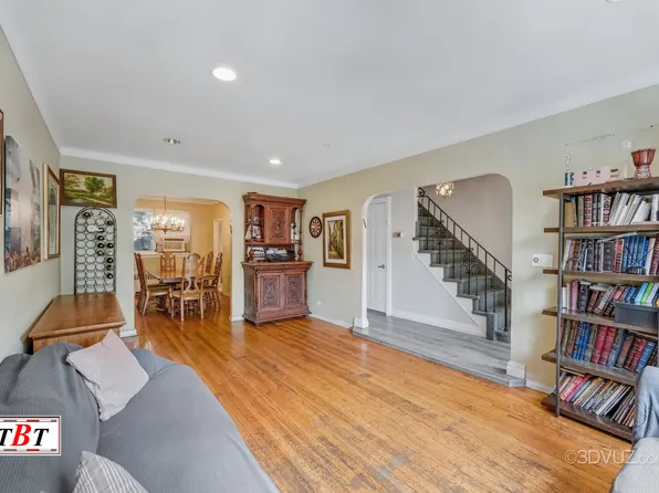 1517 East 34th Street image 8 of 34