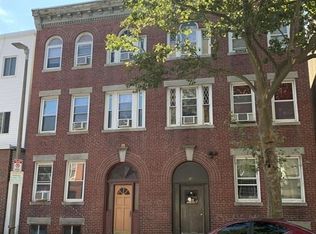 211 Chelsea St, East Boston, MA 02128