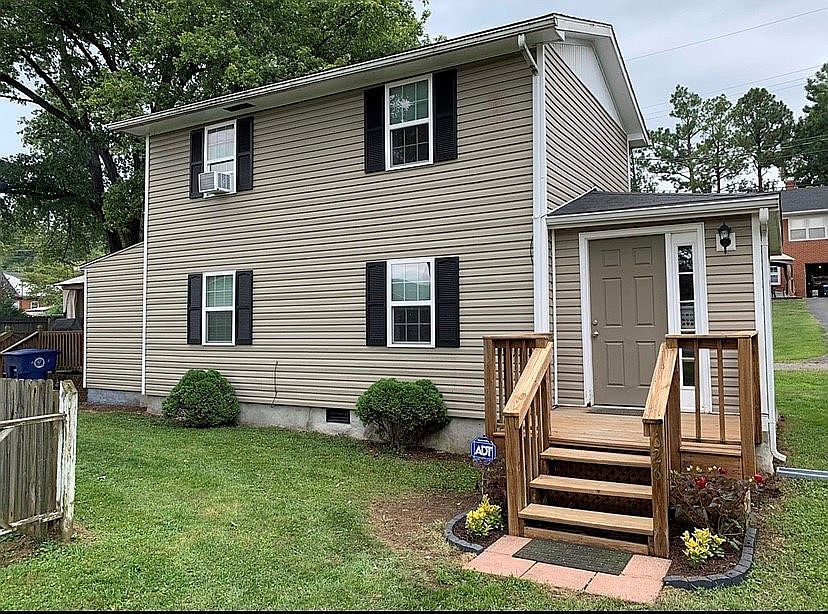 Front of house from driveway