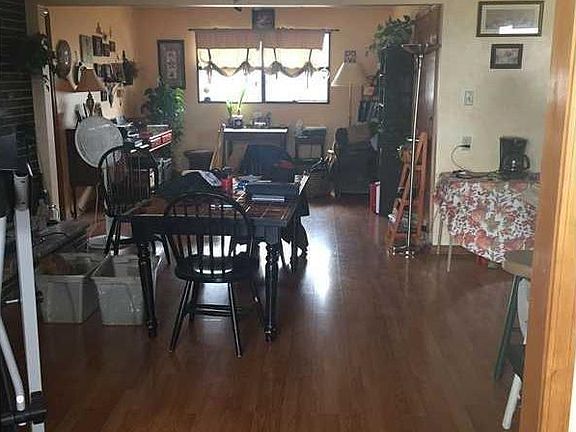 4th image of 7885 N Whiteland Ln
