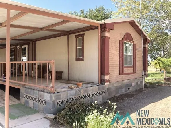 2502 Hepler Rd, Carlsbad, NM 88220