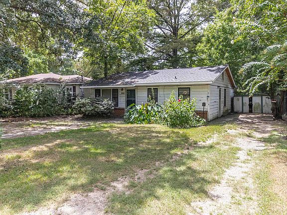 2nd image of 2323 Liberty Dr