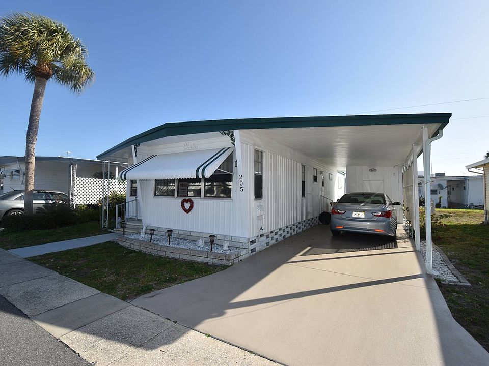 1st image of 205 Beechwood Ln