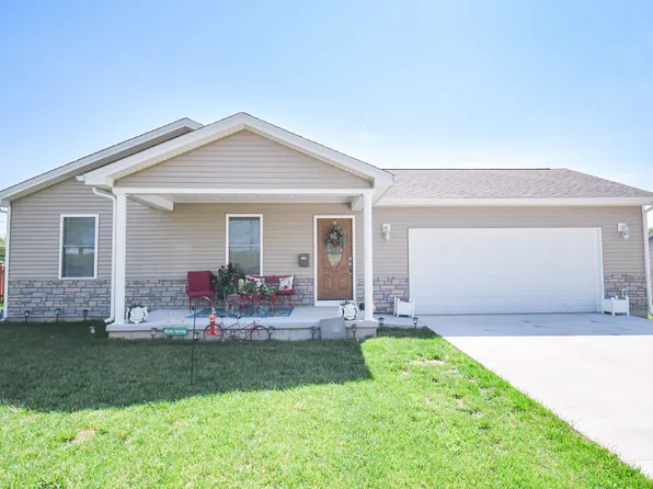 801 S Poplar St, Brownstown, IN 47220