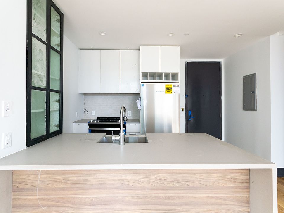 1st image of 42-22 27th St #314AA