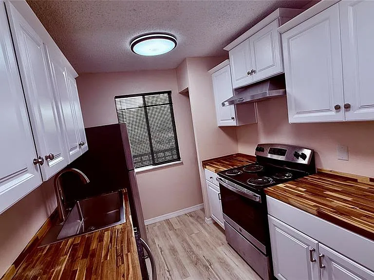 6519 W Newberry Rd #206 — Photo 6
