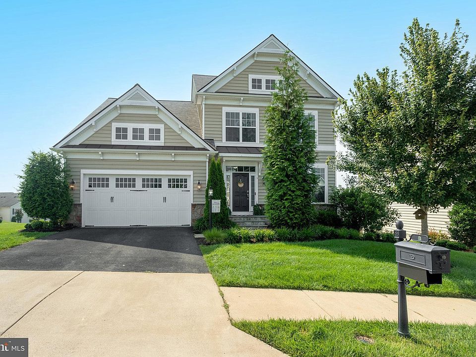 1st image of 3 Firebrick Dr