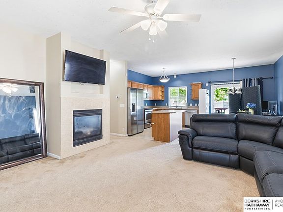 4th image of 5016 N 155th Ave
