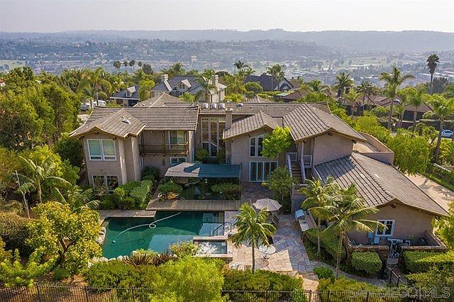 2630 Acuna Ct Carlsbad Ca 92009 Mls 210002671 Zillow