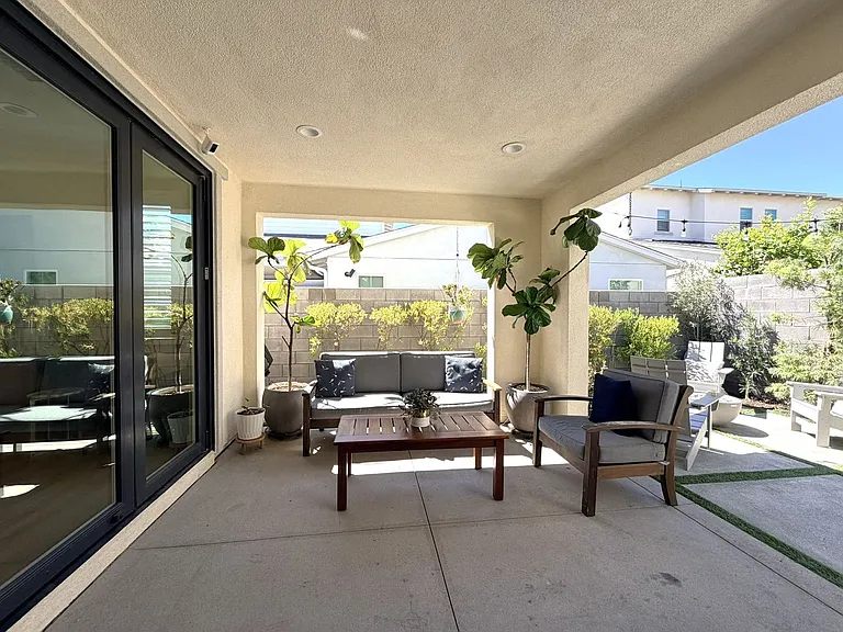 31 Jarano St — Photo 24