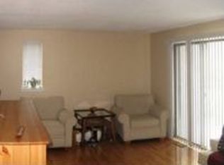 191 Trolley Crossing Ln, Middletown, CT 06457