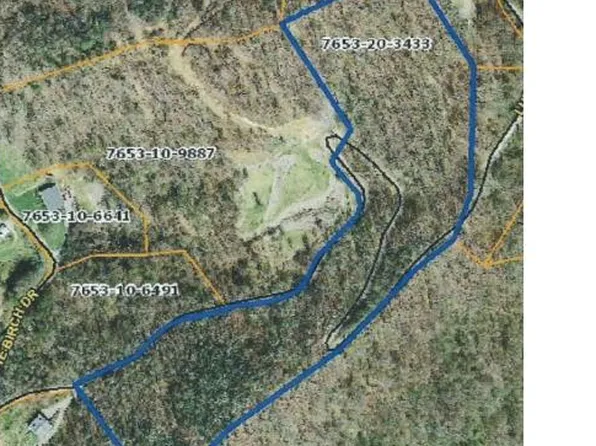 Lupine Ln, Sylva, NC 28779