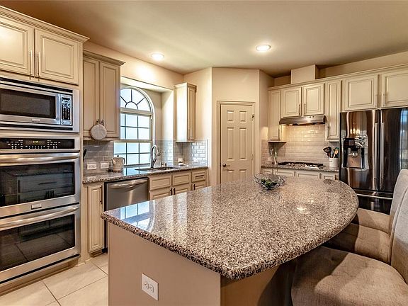 2nd image of 421 Tin Cup Ct