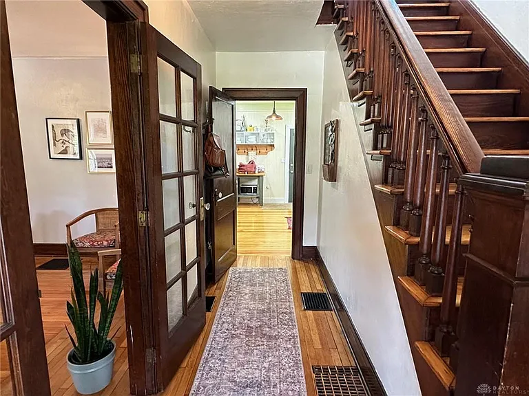 2319 S Dixie Dr — Photo 22