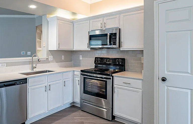 Bala Woods at Kingwood Apartments — Photo 1