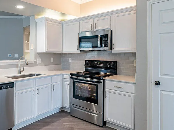 Bala Woods at Kingwood Apartments