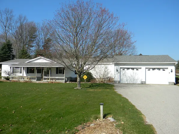 2977 S Palmer Blvd, Ludington, MI 49431