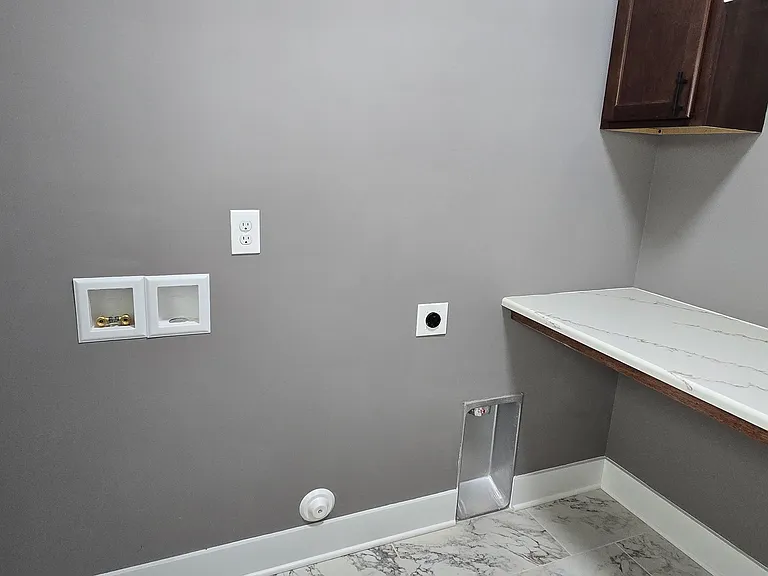 5058 Shattalon Dr — Photo 14