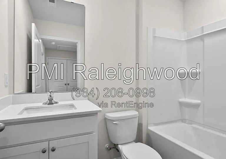 108 Clementine St — Photo 24