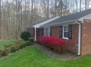 12147 Howards Mill Rd, Rockville, VA 23146