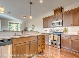 1819 NW Sage St, Camas, WA 98607