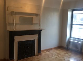 28 Hawthorne St, Brooklyn, NY 11225