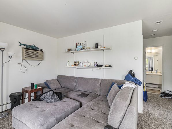 1327 Wilmot St APT 7