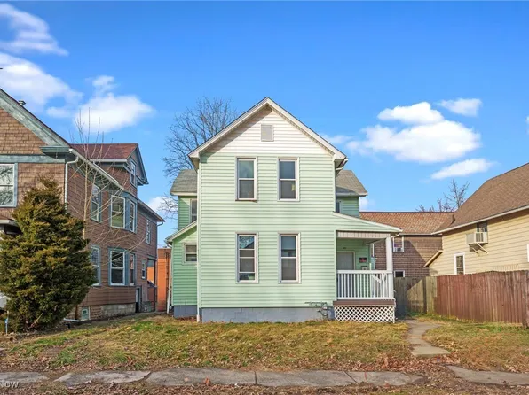 62 E High St, Alliance, OH 44601