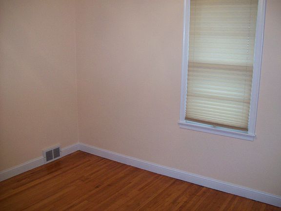 2511 glenwood ave_03052015