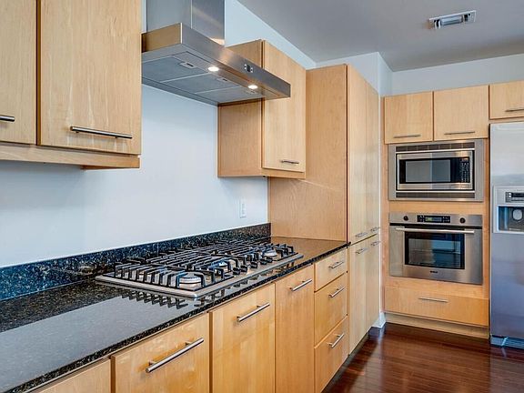 3rd image of 210 Lee Barton Dr Unit 411
