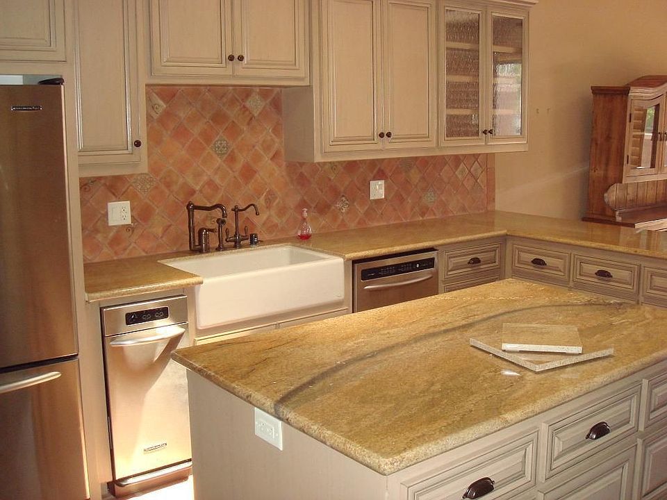 1st image of 125 N Gale Dr APT 402