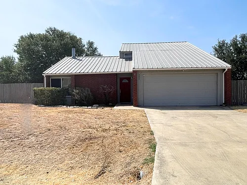 206 Ariana Ct Photo 1