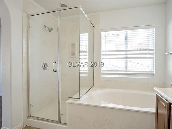 4th image of 9867 Serona Heights Ct