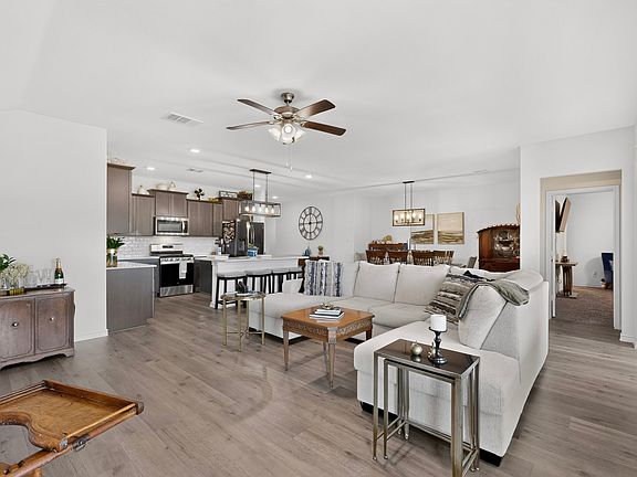 5th image of 311 Colony Way