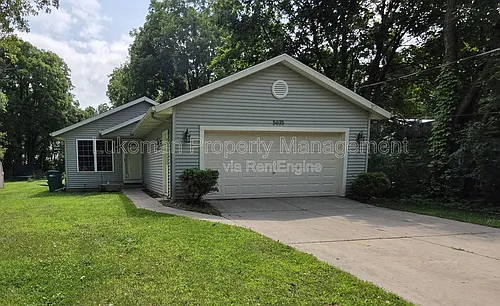 5635 Monticello Ave Photo 1