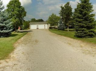 5054 N Loop Rd, Larsen, WI 54947