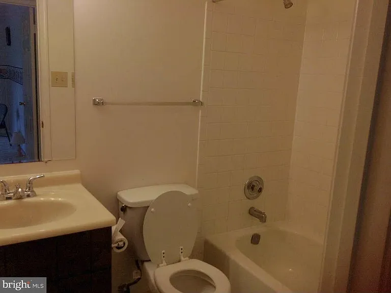 11624 Bootjack Ct — Photo 7